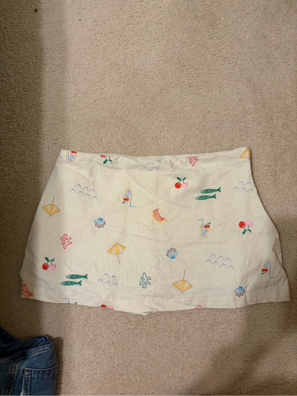 Gap Cream Mini Skirt with Colorful Beach Print